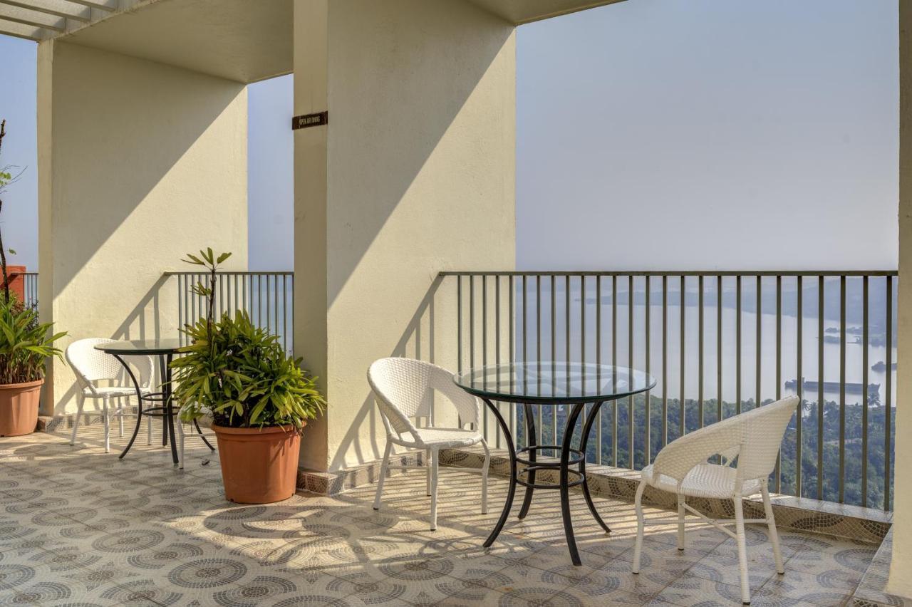 Coral Bnb Premium 2 Bhk Apartment - 5 Km From Dabolim Airport Vasco Da Gama Exterior photo